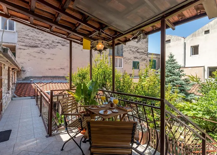 Studio Apartment Paradise Garden